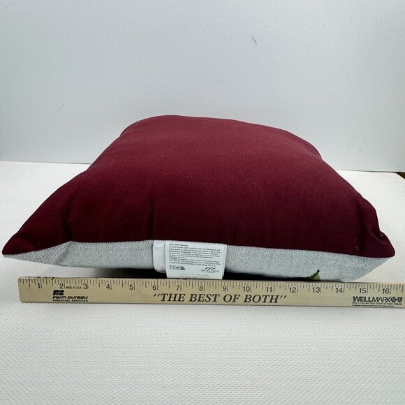 Mohawk Home Poinsettia Icon Holiday Decorative Pillow Set 17"x17" Tapestry USA - Picture 7 of 12